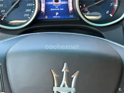 Usado Maserati Ghibli 410 CV (301 kW) 2013 Azul Berlina