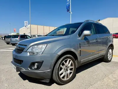 Używany Opel Antara Excellence 163 KM (119 kW) 2012 Szary SUV
