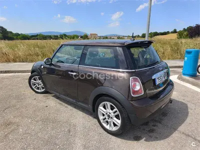 Usado Mini ONE 95 CV (69 kW) 2010 Marrón Utilitario