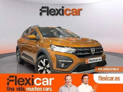 Usado Dacia Sandero Expression 101 CV (74 kW) 2022 Naranja Utilitario