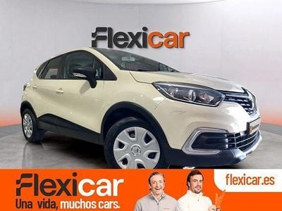 Usado Renault Captur Life 90 HP (66 kW) 2018 Bege SUV