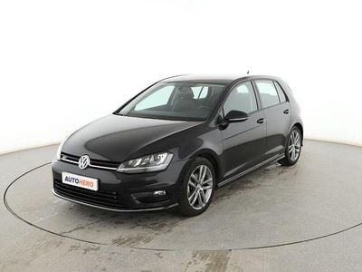 Usado VW Golf VII R-line BlueMotion 150 HP (110 kW) 2014 Preto Sedan