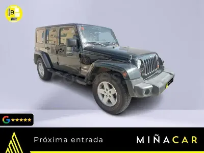 Usado Jeep Wrangler Unlimited Sahara 177 CV (130 kW) 2008 Negro SUV