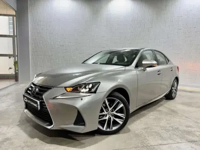 Usado Lexus IS300h
