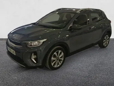 Usado Kia Stonic 100 CV (73 kW) 2021 SUV