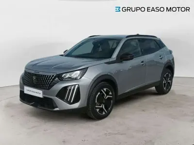 Usado Peugeot 2008 Allure 102 CV (75 kW) 2024 Gris SUV