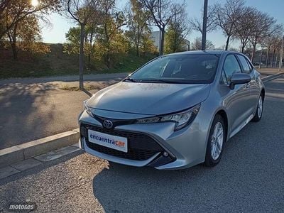 Usado Toyota Corolla Active 140 CV (102 kW) 2022 Gris Berlina