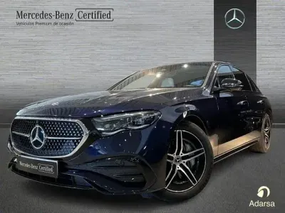 Usado Mercedes E220 197 CV (144 kW) 2025 Azul náutico