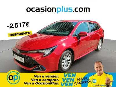 Usado Toyota Corolla Active 140 CV (102 kW) 2024 Rojo Familiar