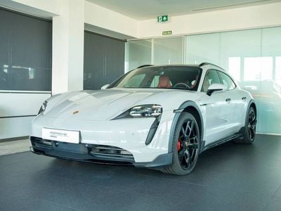 Porsche Taycan 4S