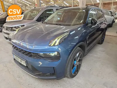 Usado Lynk & Co 01 260 CV (191 kW) 2023 Azul SUV