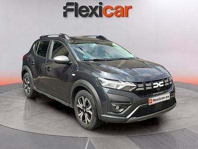 Usado Dacia Sandero Essentiel 91 CV (66 kW) 2023 Azul Utilitario