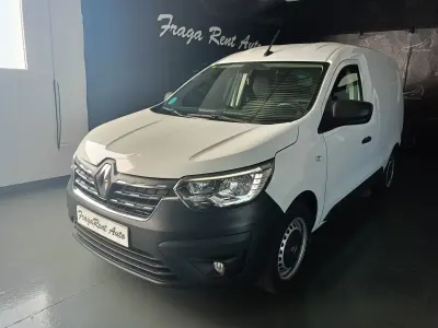 Usado Renault Kangoo 95 CV (69 kW) 2022 Blanco Monovolumen