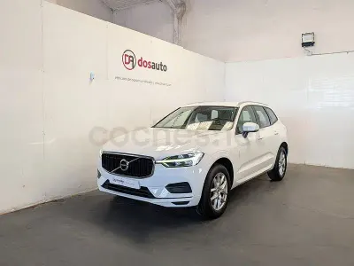 Usado Volvo XC60 Momentum 150 CV (110 kW) 2020 Blanco SUV