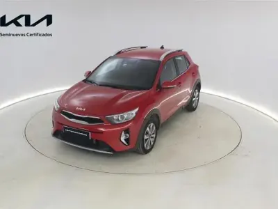 Usado Kia Stonic 100 CV (73 kW) 2024 SUV