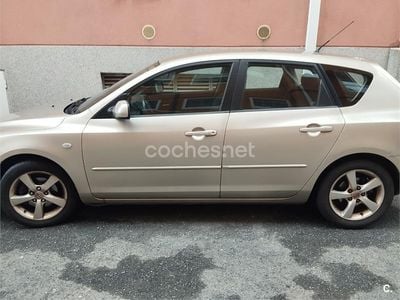 Usado Mazda 3 Active 109 CV (80 kW) 2006 Beige Berlina
