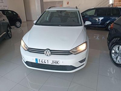 Blanco Usado 2015 VW Golf VII Advance Utilitario | 9650 € (Precio justo)