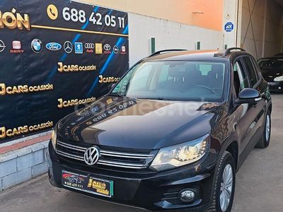 Usado VW Tiguan R-line 140 CV (102 kW) 2012 Negro SUV