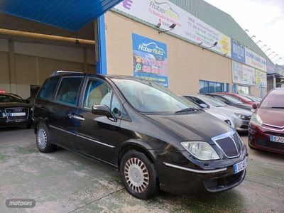 Negro Usado 2004 Lancia Phedra Monovolumen | 1999 €