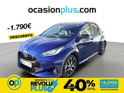 Usado Toyota Yaris Hybrid Style 116 CV (85 kW) 2022 Azul