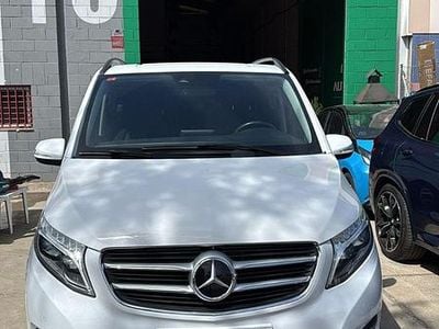 Käytetty Mercedes V250 190 HP (139 kW) 2016 Valkoinen Tila-auto