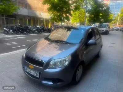 Usado Chevrolet Aveo LS 84 CV (61 kW) 2009 Gris / plata Berlina