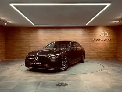Usado Mercedes C220 200 CV (147 kW) 2022 Gris / plata Berlina