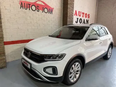 Usado VW T-Roc 110 CV (80 kW) 2023 Blanco SUV