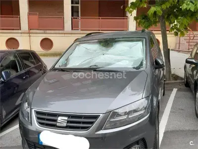 Usado Seat Alhambra Ecomotive 150 CV (110 kW) 2016 Gris / plata Monovolumen