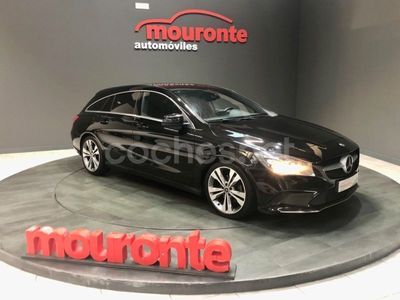 Negro Usado 2017 Mercedes CLA200 Shooting Brake Familiar | 19.900 € (Caro)