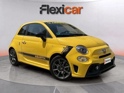 Usado Abarth 595 147 CV (108 kW) 2022 Amarillo Utilitario