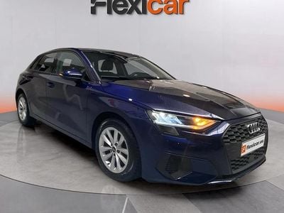 Usado Audi A3 Premium 150 CV (110 kW) 2021 Azul Berlina