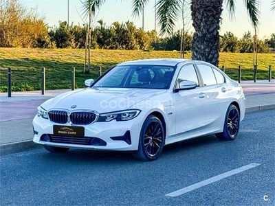 Usado BMW 320e Comfort Edition 204 CV (150 kW) 2021 Blanco Berlina