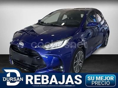 Azul Usado 2025 Toyota Yaris Hybrid Style Berlina | 24.990 € (Caro)