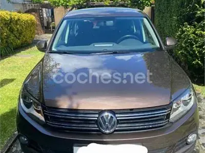Usado VW Tiguan Advance 160 CV (117 kW) 2013 Marrón SUV
