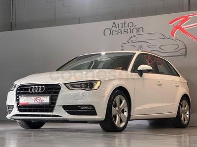 Usado Audi A3 Attraction 150 CV (110 kW) 2015 Blanco Berlina