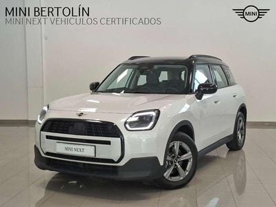 Blanco Usado 2024 Mini One D Countryman Essential SUV | 34.890 €