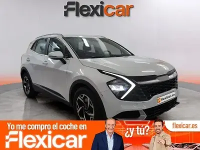 Usado Kia Sportage 136 CV (100 kW) 2023 Blanco SUV