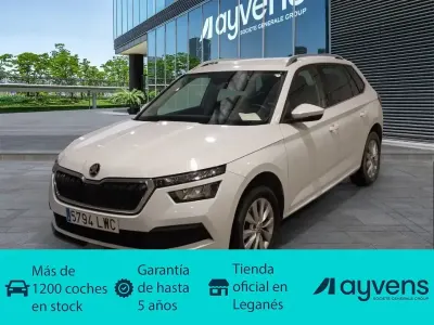 Usado Skoda Kamiq 110 HP (80 kW) 2022 Branco SUV