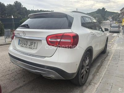 Usado Mercedes GLA200 Style 136 CV (100 kW) 2016 Blanco SUV
