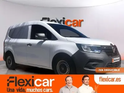 Usado Renault Kangoo 131 CV (96 kW) 2023 Blanco Monovolumen