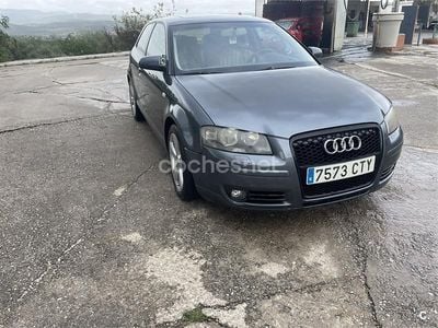 Käytetty Audi A3 Ambition 140 HP (102 kW) 2004 Harmaa Viistoperä