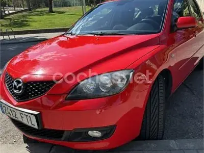 Usado Mazda 3 Active 143 CV (105 kW) 2007 Rojo Berlina