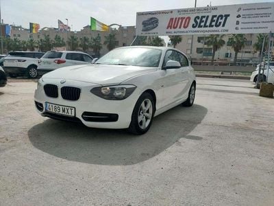 Usado BMW 118 Sport Line 170 CV (125 kW) 2013 Blanco Utilitario