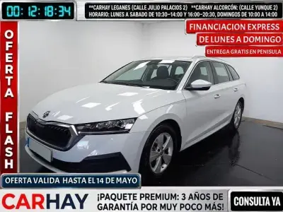 Usado Skoda Octavia 110 CV (80 kW) 2021 Blanco Familiar