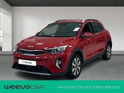 Rojo Usado 2024 Kia Stonic SUV | 19.990 € (Precio justo)