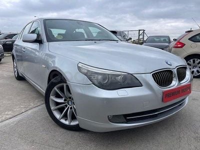 Usado BMW 525 197 CV (144 kW) 2008 Gris / plata Berlina