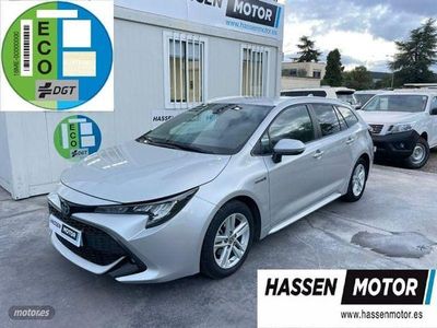Usado Toyota Corolla Active 122 CV (89 kW) 2021 Plateado Familiar