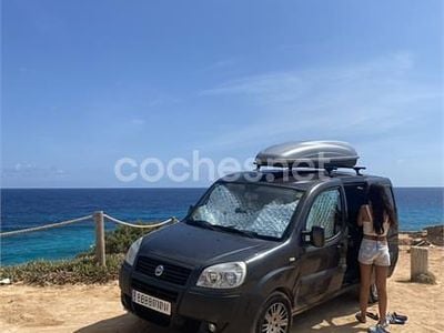 Negro Usado 2009 Fiat Doblò Dynamic Monovolumen | 9800 €