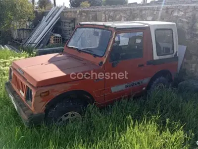 Begagnad Suzuki Samurai 69 HK (50 kW) 1995 Röd SUV